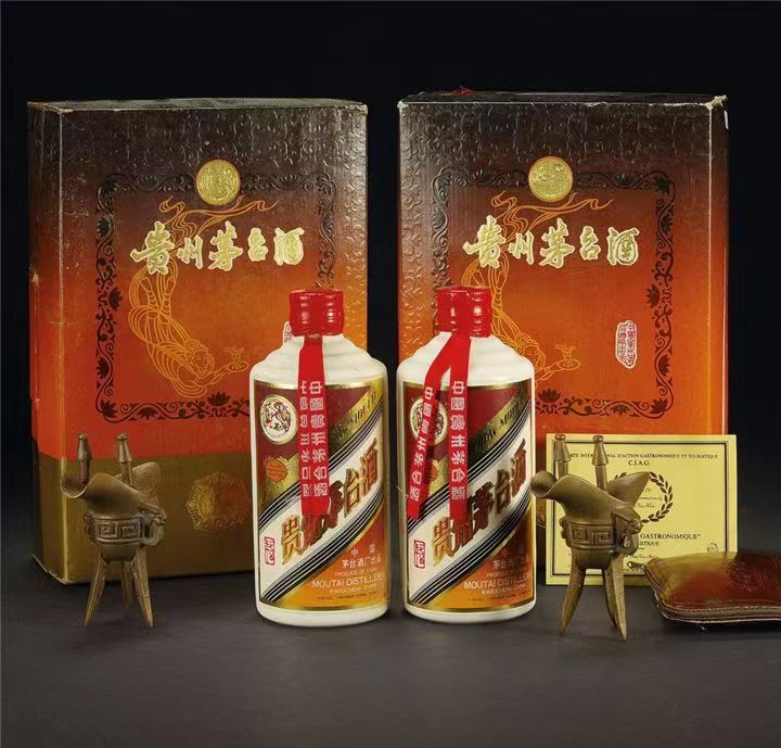 伊犁礼盒茅台酒回收